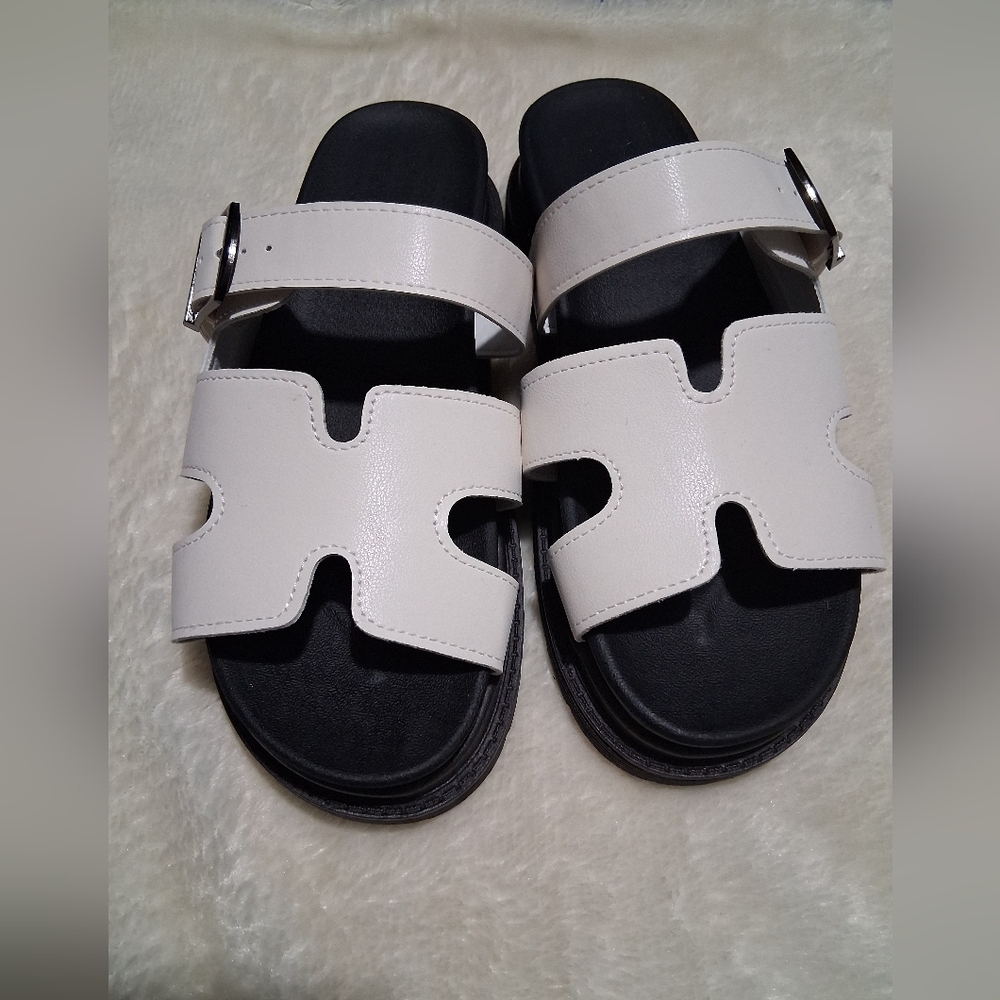 Modern White and Black Slip-On Sandals